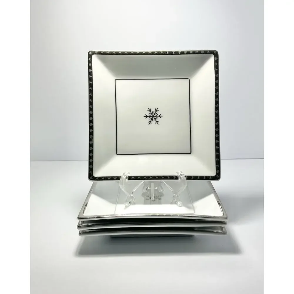 Target “Arctic Solstice Snowflake” 4 Porcelain Square Dessert Plates 6 1/4”